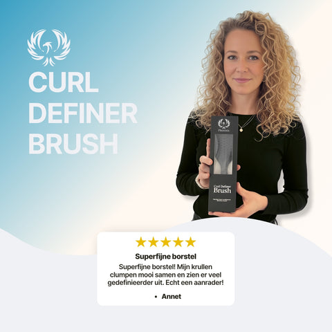 Phoenix Hair Products Curl Definer Brush aanbevolen voor het eenvoudig definiëren en stylen van natuurlijke krullen