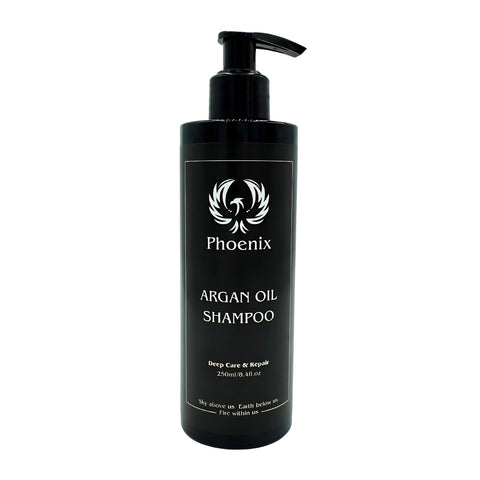 Phoenix Hair Products Argan Oil Shampoo 250 ml met arganolie voor milde reiniging, hydratatie en verzorging van droog, beschadigd en futloos haar. Geschikt voor dagelijks gebruik.
